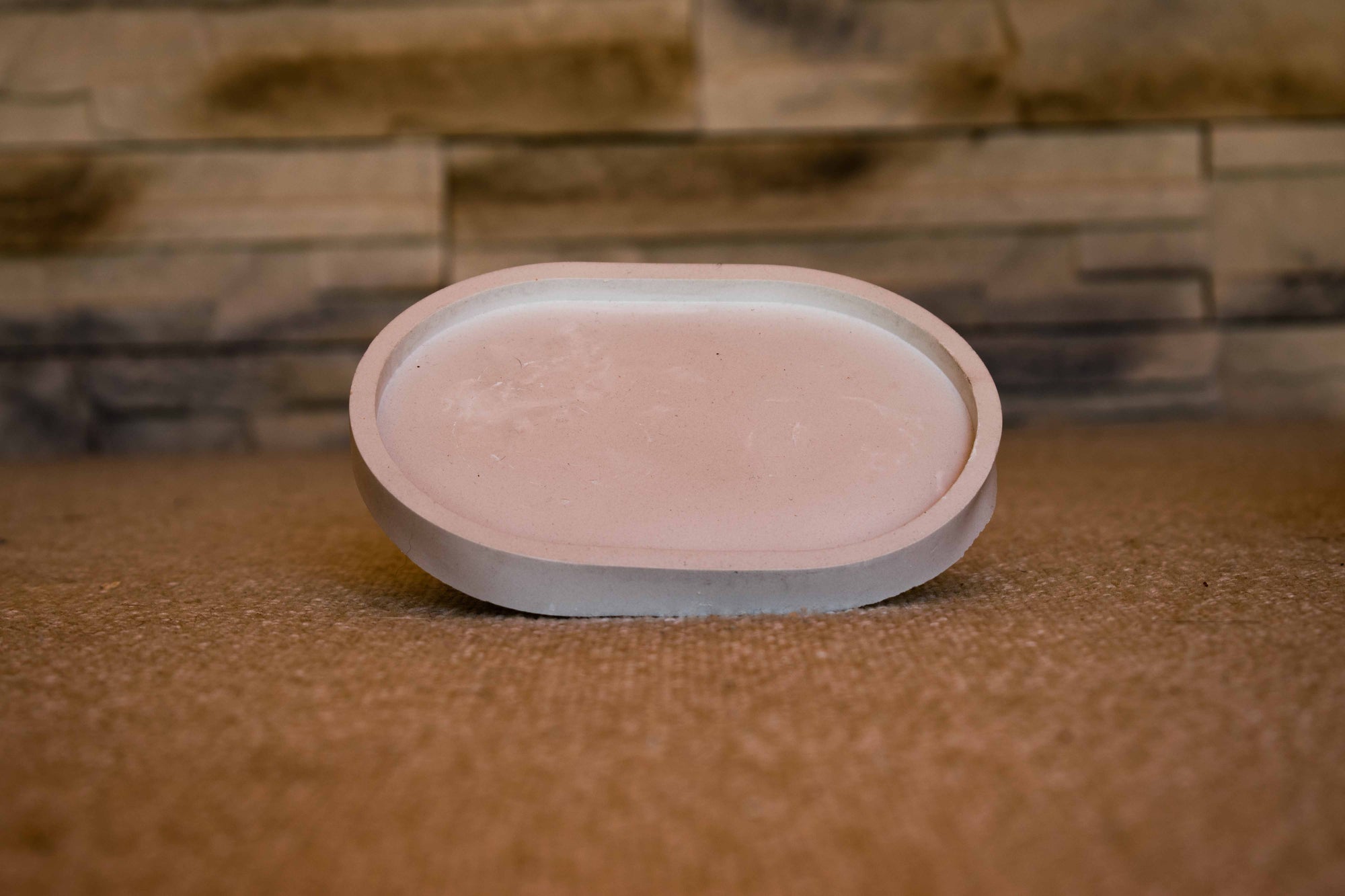 Medium oval tray