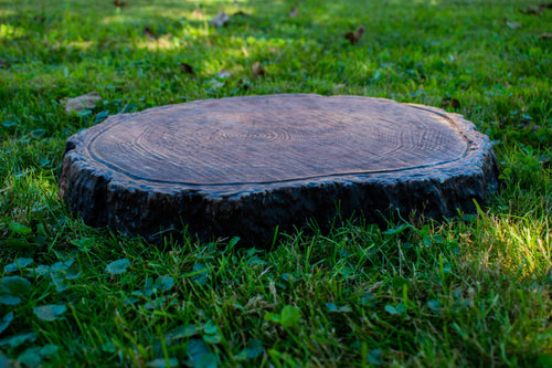 PerfectStone Akácia fahatású beton tipegő – prémium kerti lépőkő