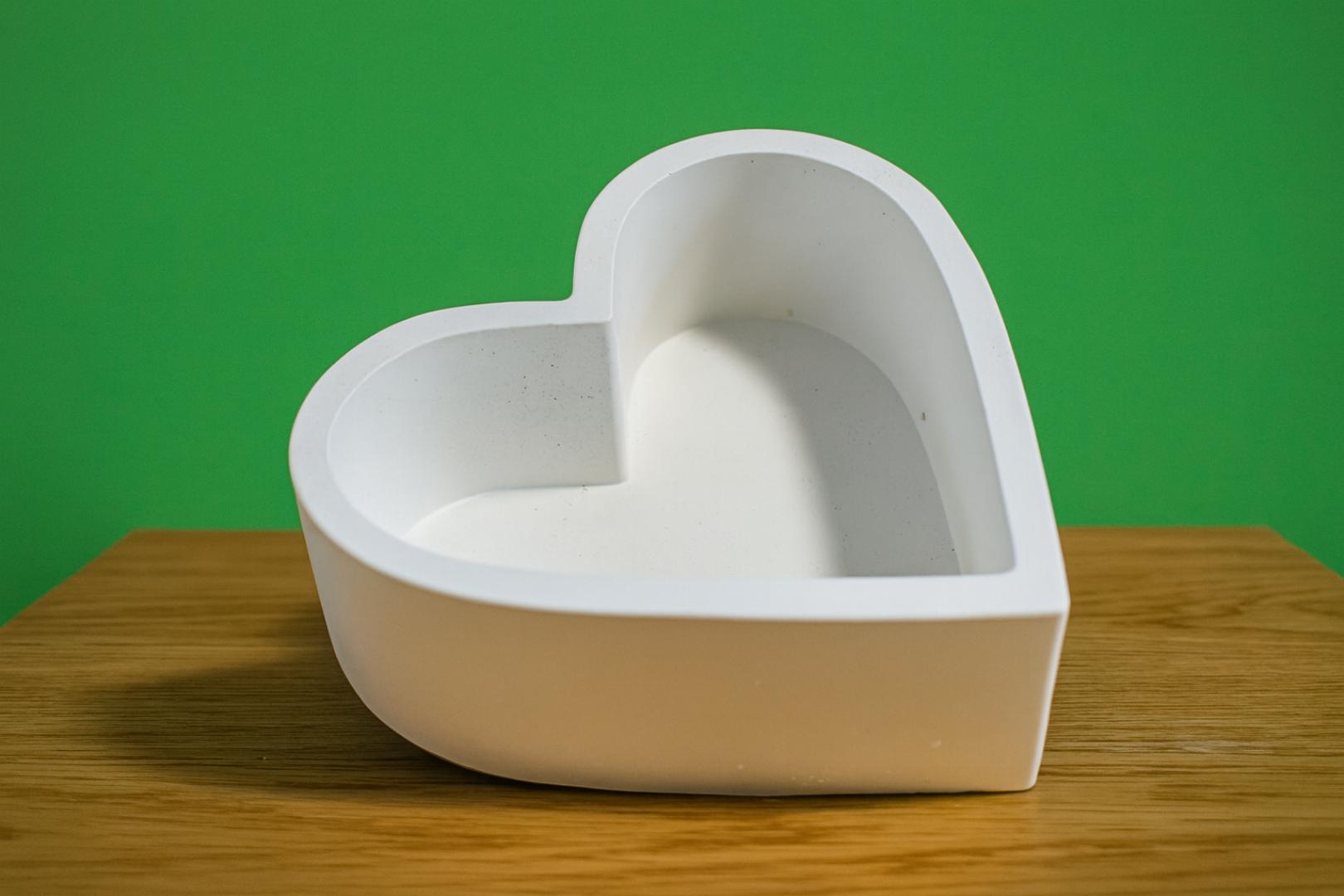 PerfectStone Szív Kaspó gipsz dekor – kézműves beltéri dísztárgy