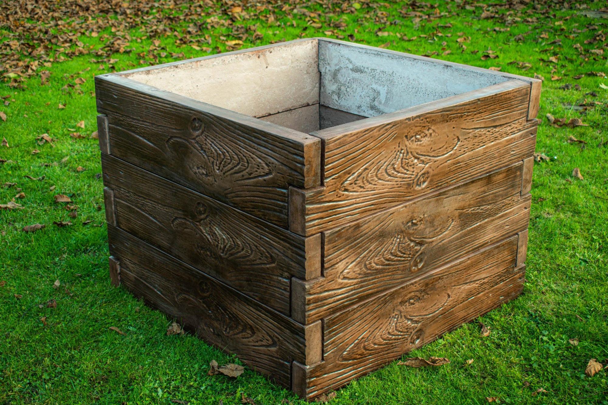 PerfectStone prémium beton magaságyás – tartós kültéri zöldség- és virágágyás