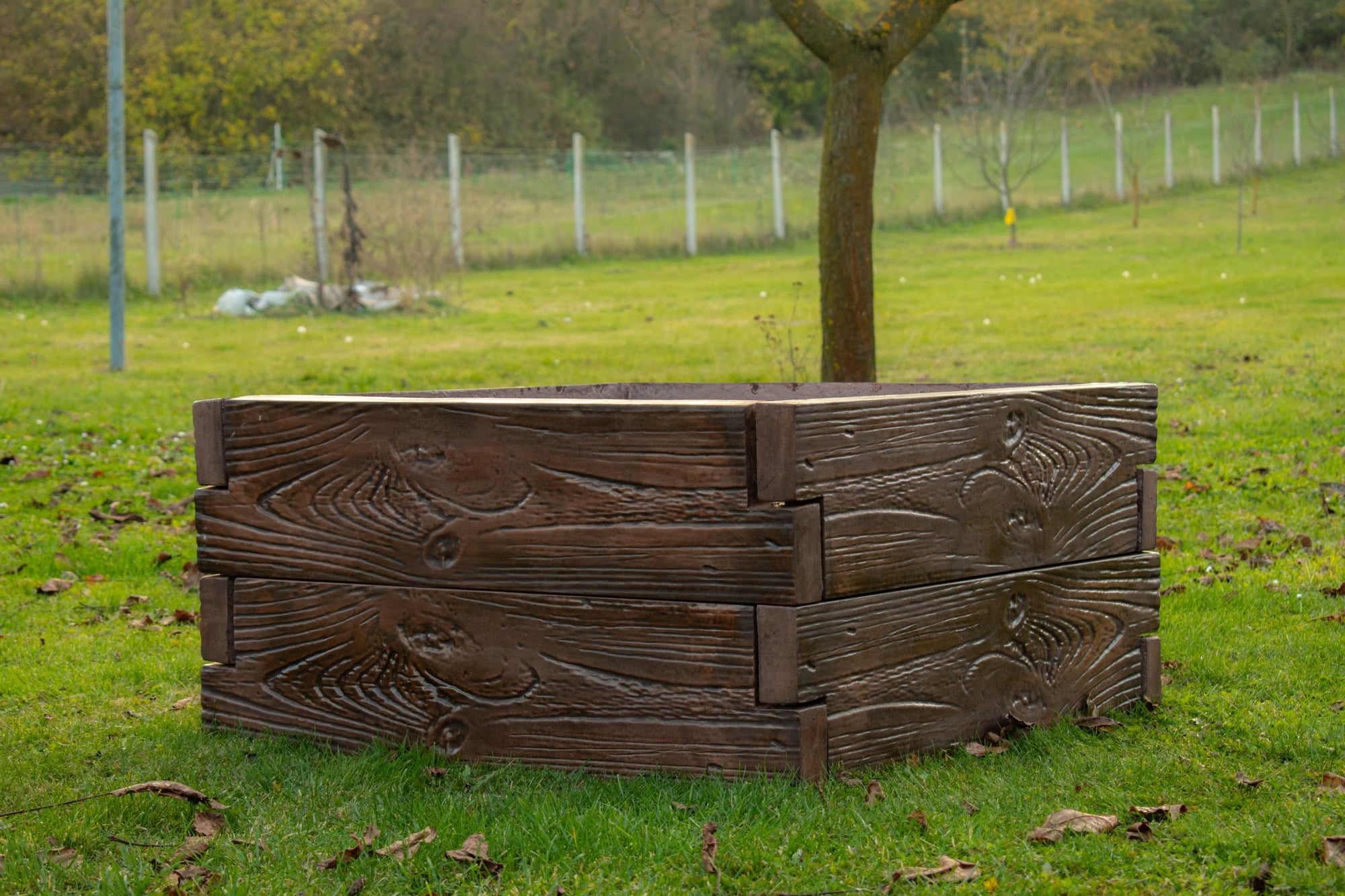 PerfectStone prémium beton magaságyás – tartós kültéri zöldség- és virágágyás