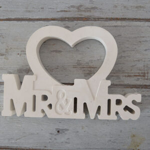 Mr & Mrs esküvői dekoráció romantikus felirat pároknak